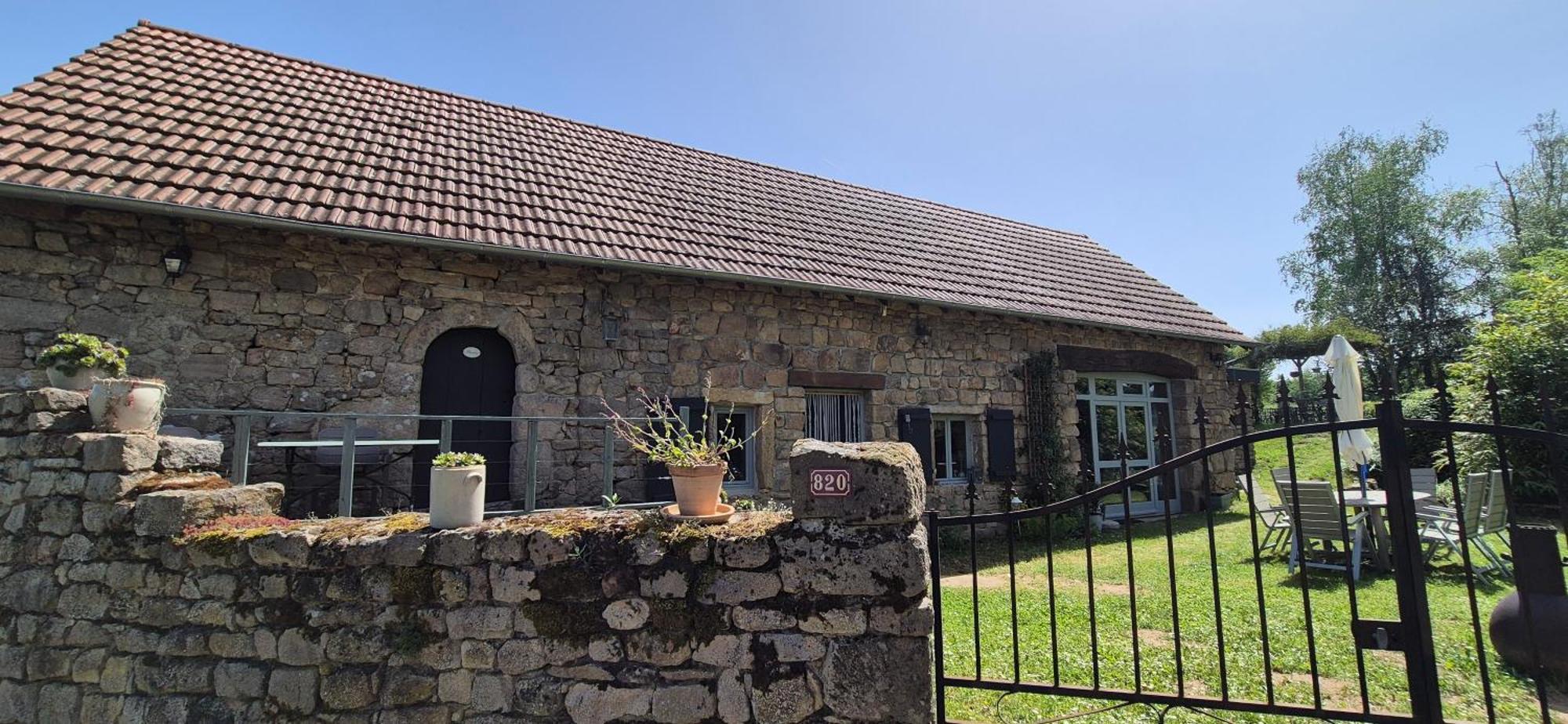 Gentilhomme Villa La Vineuse sur Fregande Luaran gambar